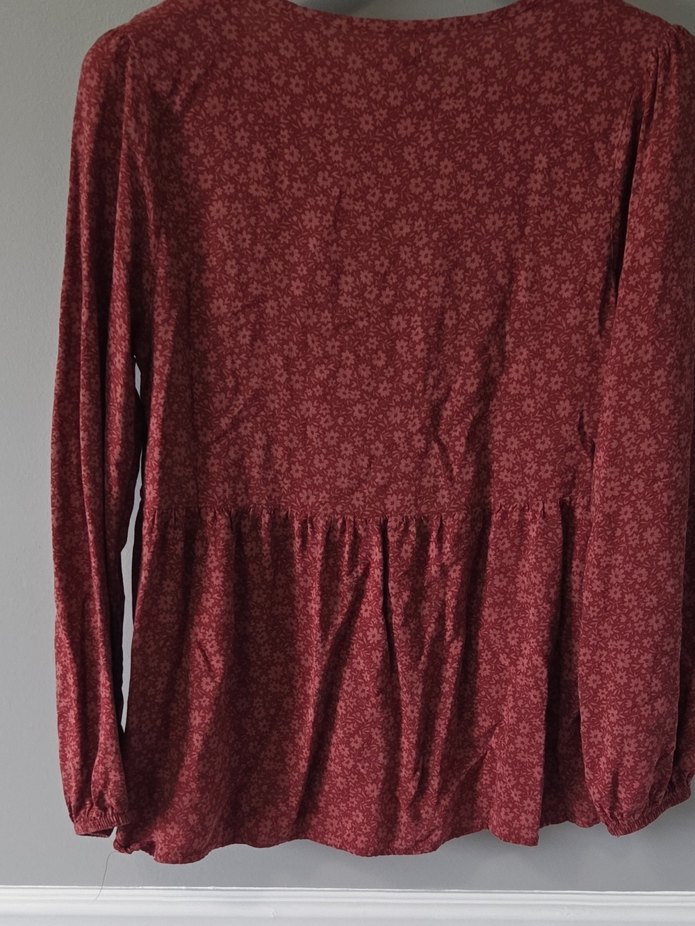 Women's Dusty Rose Floral Button-Front Tie Blouse M - Picture 2 of 7
